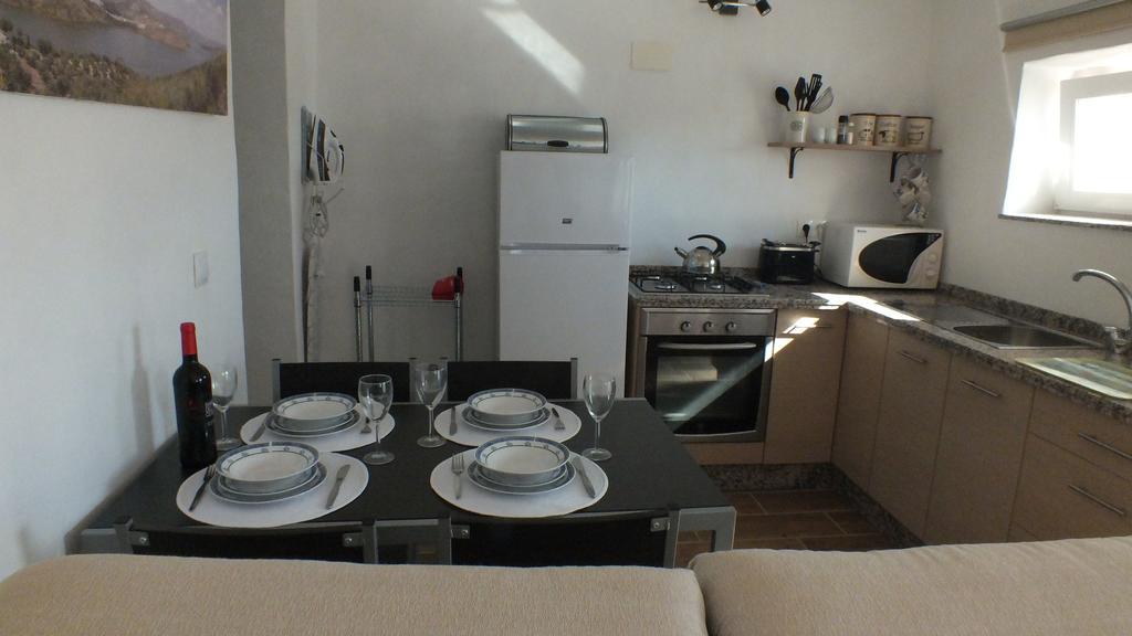 Kayenne Holiday Rentals Iznájar Екстериор снимка