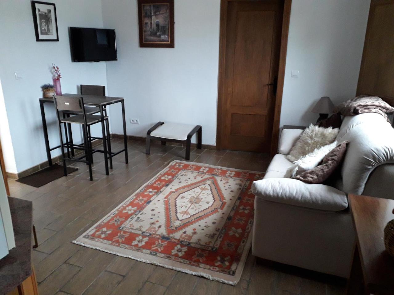 Kayenne Holiday Rentals Iznájar Екстериор снимка